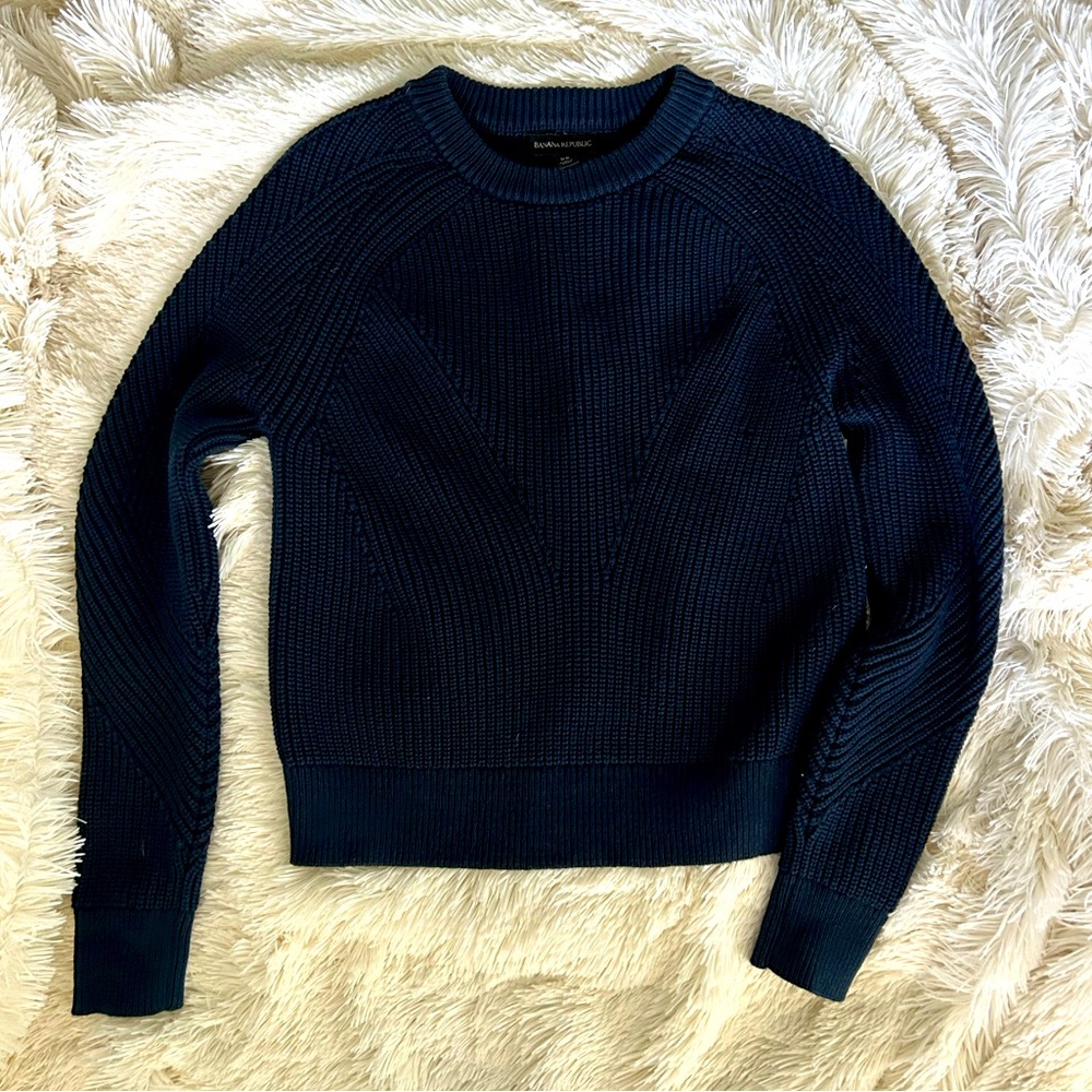 Thick Banana Republic knit sweater